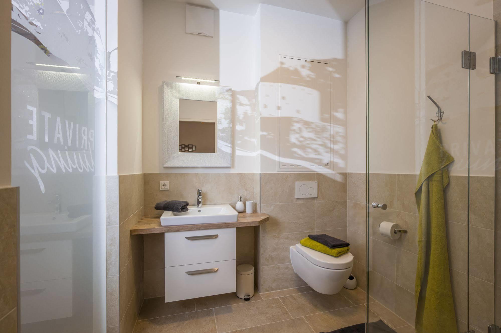 Private Living Apartments Kufstein Eksteriør billede